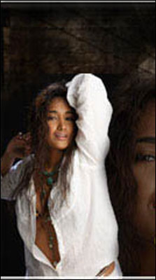 nishabd_31.jpg