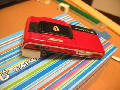 k800i wallpapers. Ferrari special limited edition for Sony Ericsson K800i after Motorola RAZR Maxx V6 Ferrari Challenge. This Sony Ericsson K800i is painted in bright and