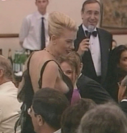 scarlett-johannson-02.jpg