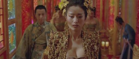 Gong Li in Curse of the Golden Flower